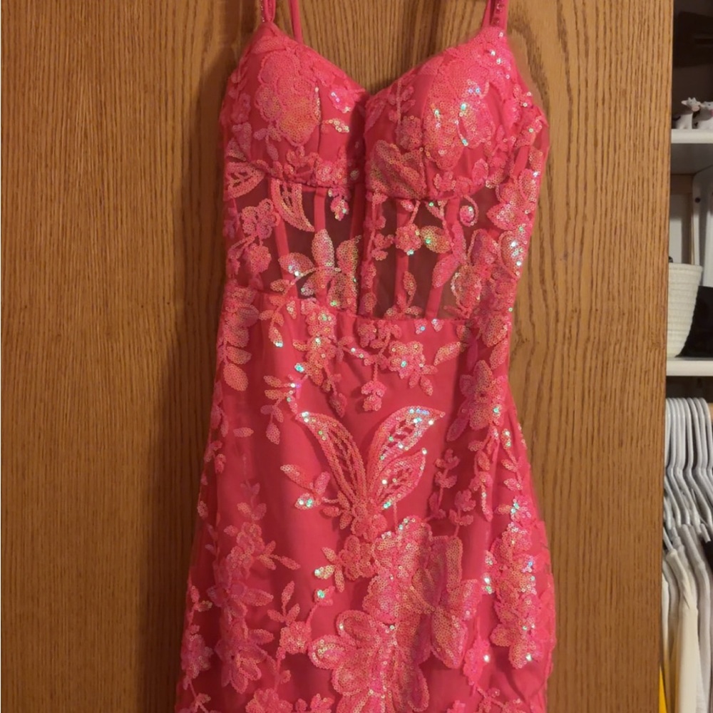 Elegant Pink Floral Lace Dress